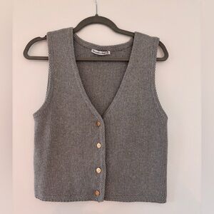 Abercrombie & Fitch Gray Knit Vest